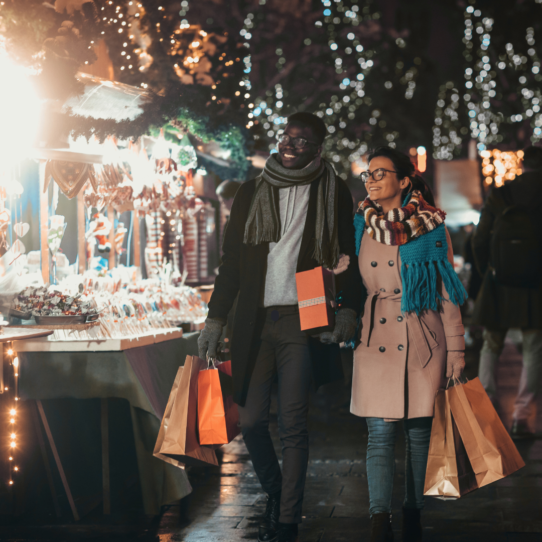 people holiday shopping